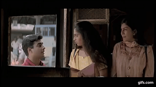 Alaipayuthey Mathavan Shalini Love Scenes [HD] animated gif