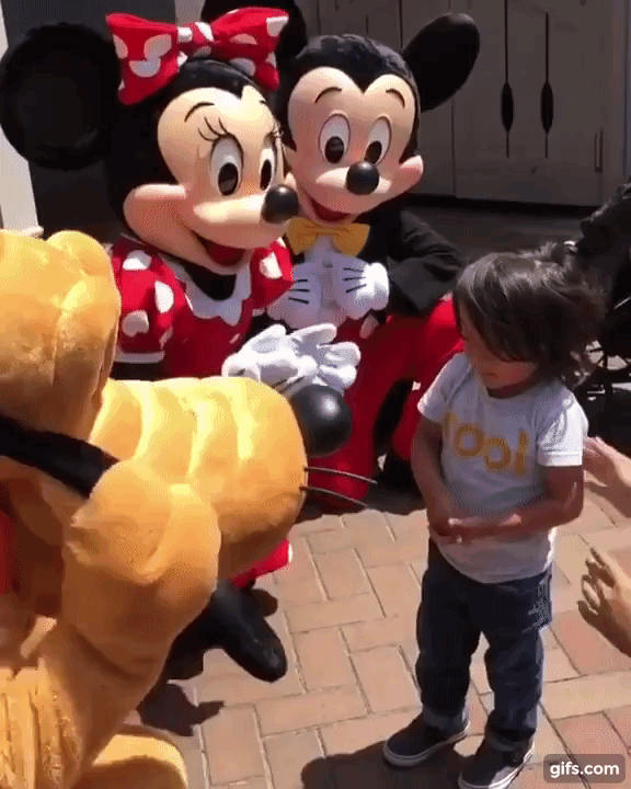 Mickey, Minnie and Pluto communicate with child in sign language! animated  gif