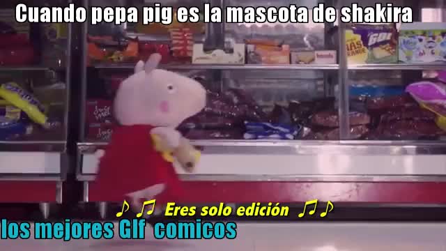 Shakira - Chantaje (PARODIA/Parody) ft. Maluma | puro MAQUILLAJE ft. Pig animated gif