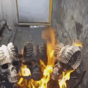 Irreve Demon Skull Fireplace Log, Skull Fire Pit Logs