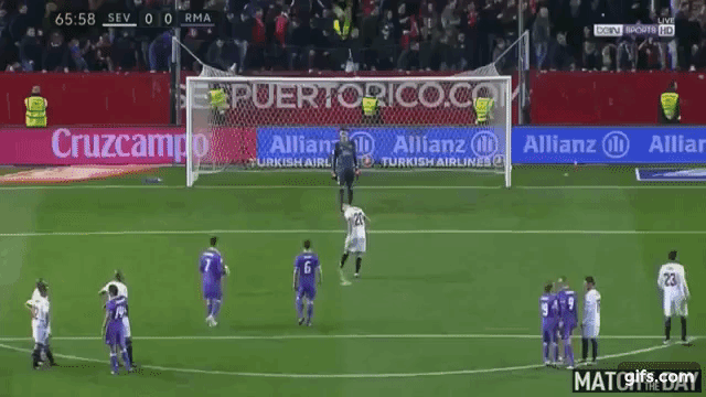 Cristiano Ronaldo Angry Moment vs Vitolo - Sevilla vs Real Madrid 2-1 - La  Liga 15/01/2017 HD animated gif