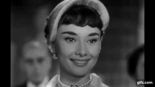  Audrey Hepburn  PETIT-DIEULOIS