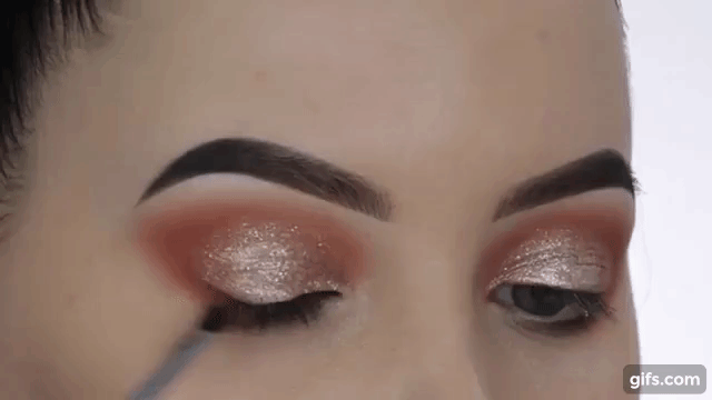 Sparkly Eyes Makeup Tutorial You Can Do In 5 Minutes